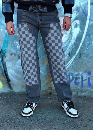 PANTALÓN DENIM URBANO CON DISEÑO DE CUADROS