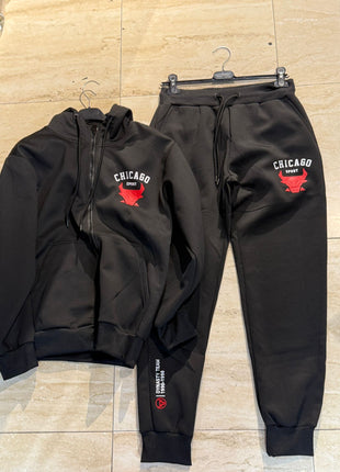 CONJUNTO CHÁNDAL CHICAGO VIRAL EN ROJO
