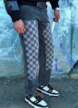 PANTALÓN DENIM URBANO CON DISEÑO DE CUADROS