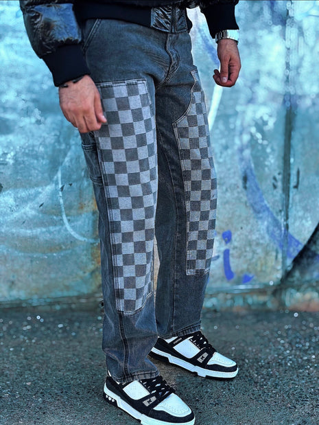 PANTALÓN DENIM URBANO CON DISEÑO DE CUADROS