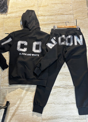 CONJUNTO CHÁNDAL DE ICON DORADO