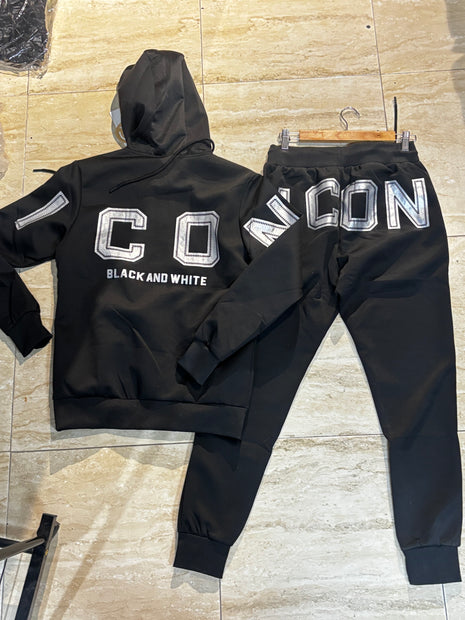 CONJUNTO CHÁNDAL DE ICON DORADO