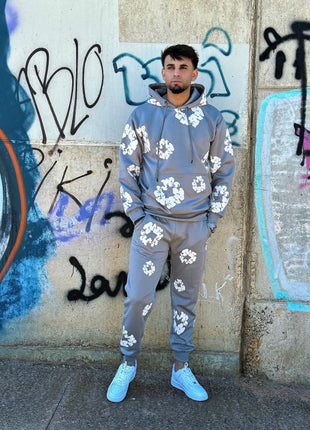 CONJUNTO CHÁNDAL NEGRO FLORES