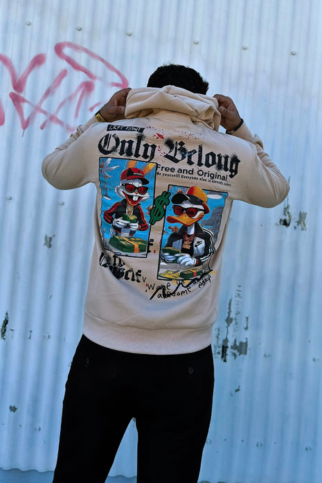 SUDADERA BEIGE ESTILO URBANO CON DISEÑO LOONEY TUNES