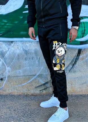 CONJUNTO CHÁNDAL DE OSO ROJO