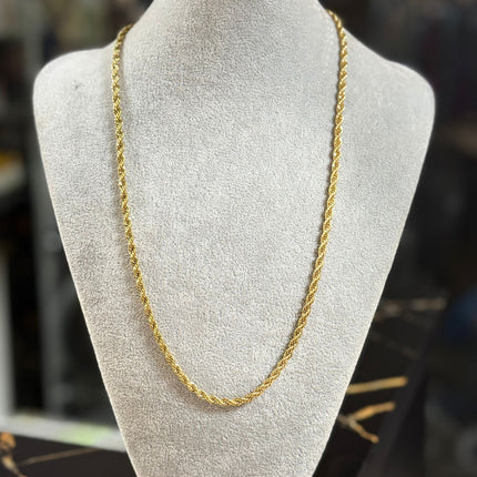 CADENA DORADA TRENZADA – LARGA Y FINA - LOOK URBANO
